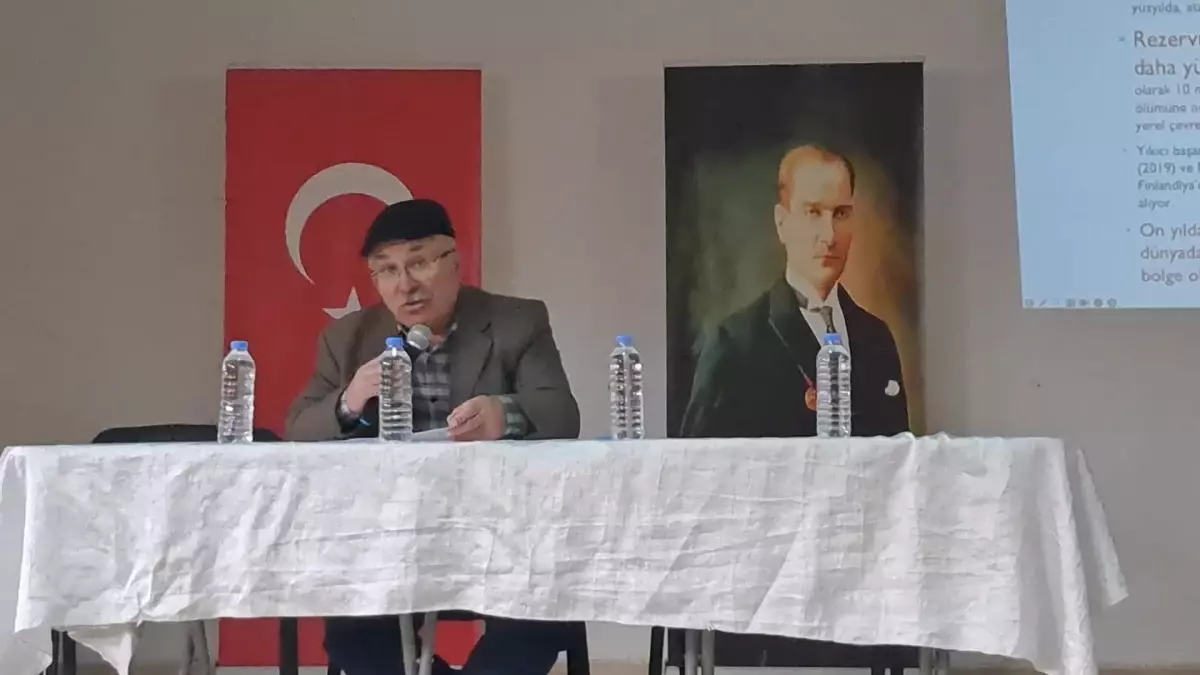 Artvin Ardanuç’ta Siyanürle Altın Madeni Çıkarma Projesine Karşı “Tehlike Kapımızda” Başlıklı Panel Düzenlendi